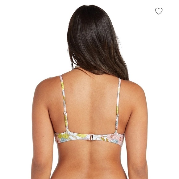 Volcom
Women's Big Poppy V Neck Bikini Top L cottage core boho sexy slimming - Picture 3 of 9